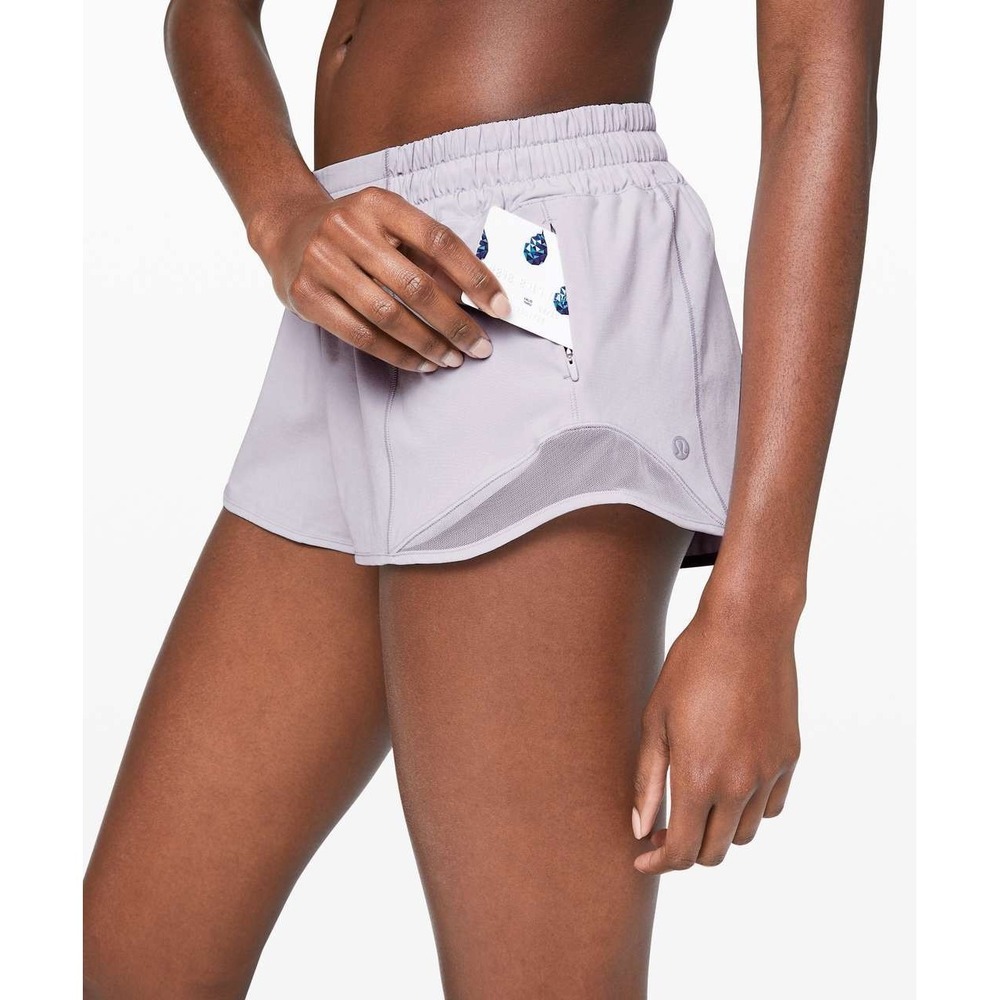 Lululemon Womens Hotty Hot II Low-Rise Lined Short 2.5 Silver Lilac Size 10 Run